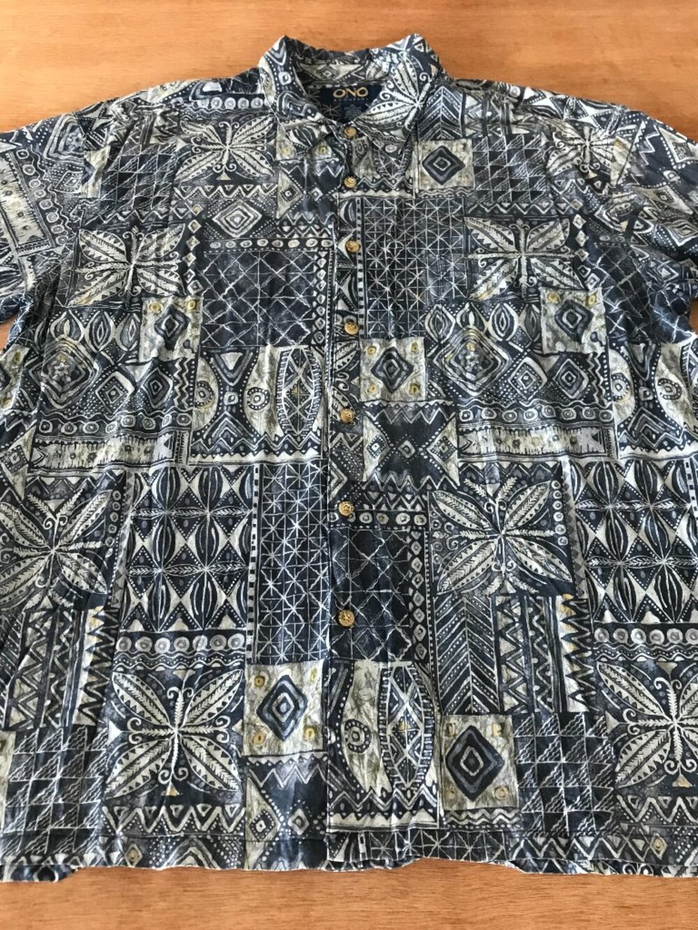 Ono Hawaiian Shirt Men XL Blue Floral Tribal Button Up Pocket Short Sleeve 19055
